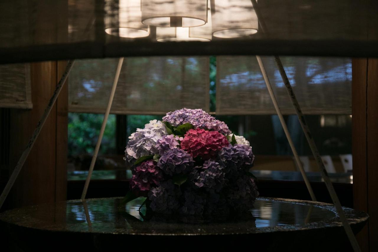 Yakakutei Hotel Киришима Екстериор снимка
