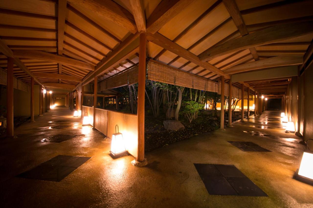 Yakakutei Hotel Киришима Екстериор снимка